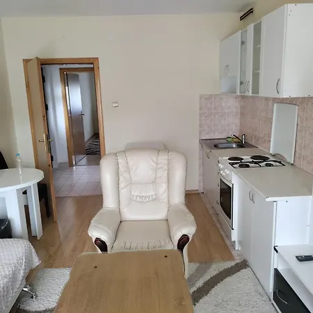Apartment 5 Jezera *